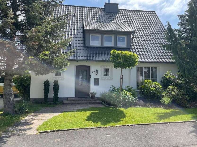 Haus zum Kaufen in Unna 798.000 € 207 m²