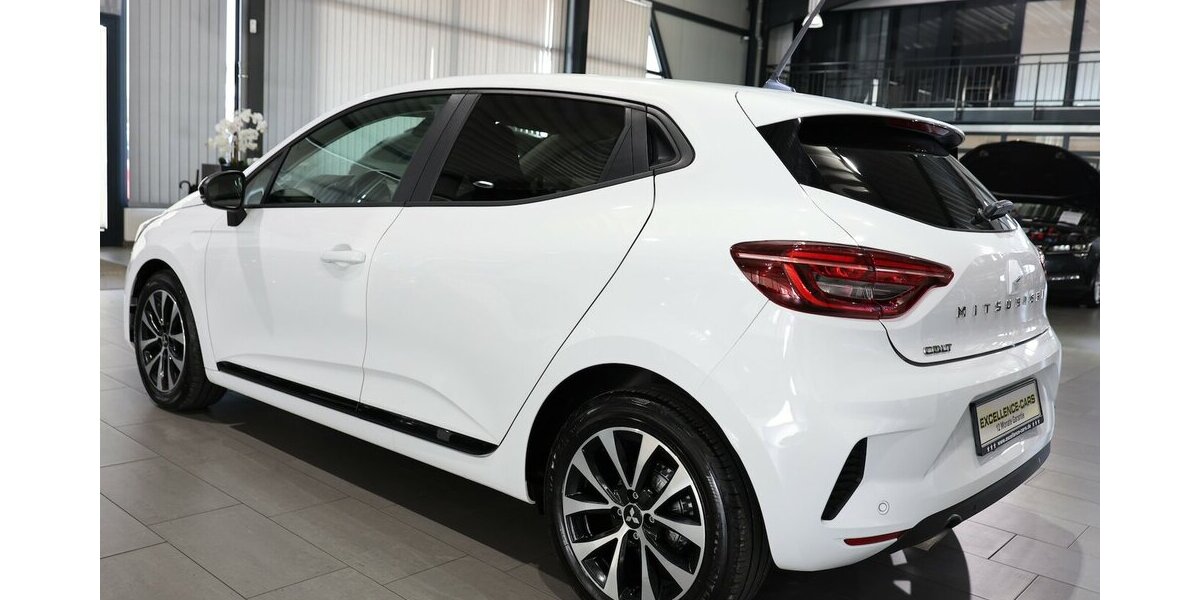 Mitsubishi Colt 1.0 SCe PLUS WHITE / LED, VIRTUAL-COCKPIT 30.000 km 15.111 &euro; Hamm 59077