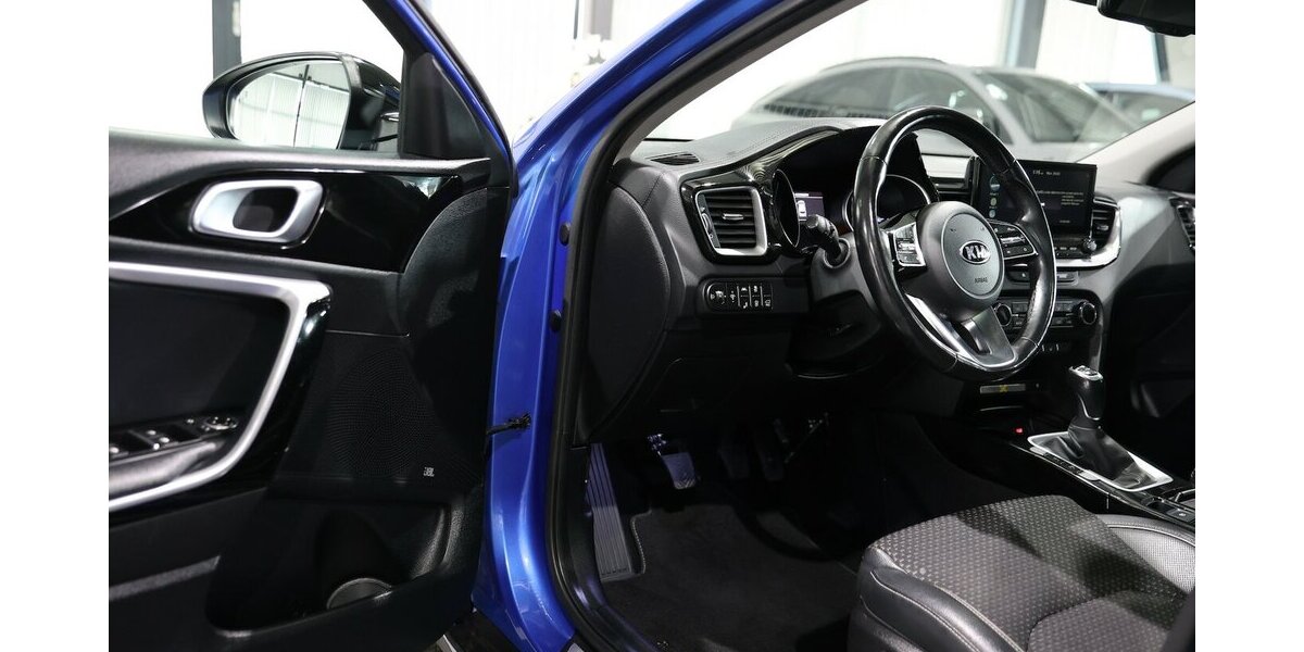 Kia XCeed 1.4 T-GDI LUNCH-X-EDITION / PANORAMA, LED 95.000 km 15.911 &euro; Hamm 59077