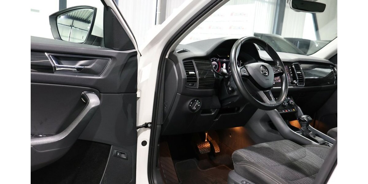 Skoda Kodiaq 2.0 TDI DSG STYLE / VIRTUAL-COCKPIT, LED 190.000 km 18.444 &euro; Hamm 59077