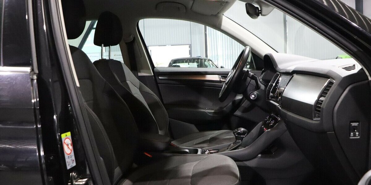 Skoda Kodiaq 2.0 TDI DSG BUSINESS AMBITION / NAVI+ 140.000 km 21.331 &euro; Hamm 59077