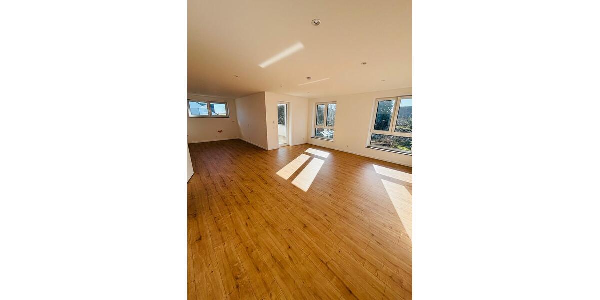 Etagenwohnung Bad Sassendorf - 3 Zimmer, 102 m&sup2;, 980&euro; | Angebot:25292922