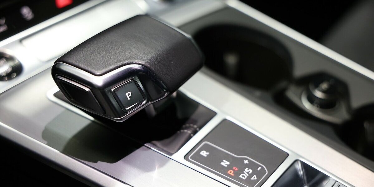 Audi A6 LIMO 40 TDI S-LINE SPORT WHITE & BLACK B&O 107.000 km 31.444 &euro; Hamm 59077