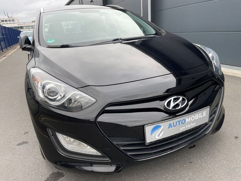 i30