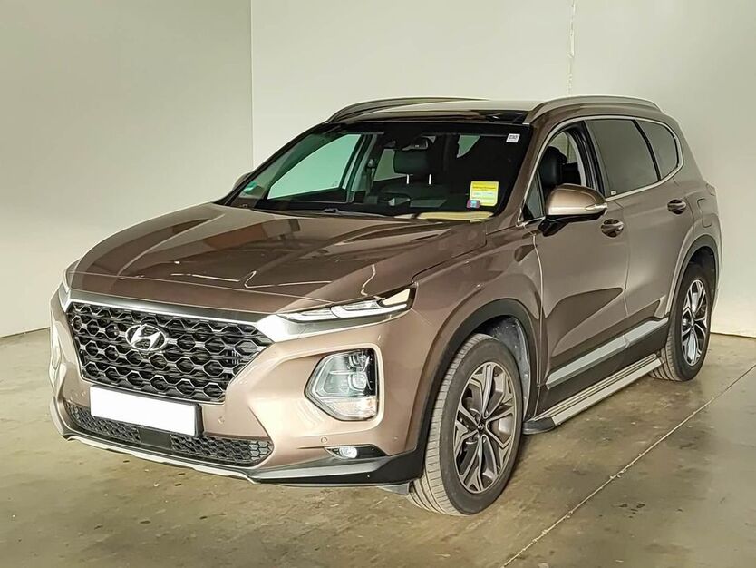Hyundai SANTA FE 60.945 km 30.619 € Hamm 59067
