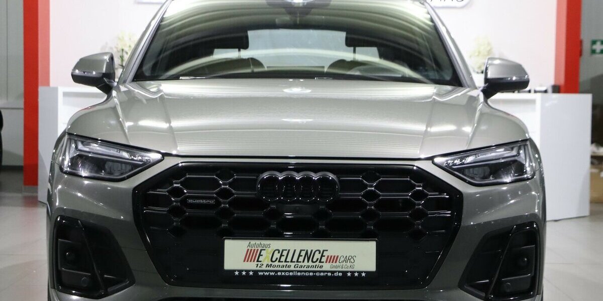 Audi Q5 40 TDI QUATTRO S-LINE SPORT BLACK+ / SCHÖN 146.000 km 32.222 &euro; Hamm 59077