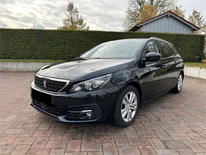 Peugeot 308 183.112 km 7.550 € Ascheberg 59387