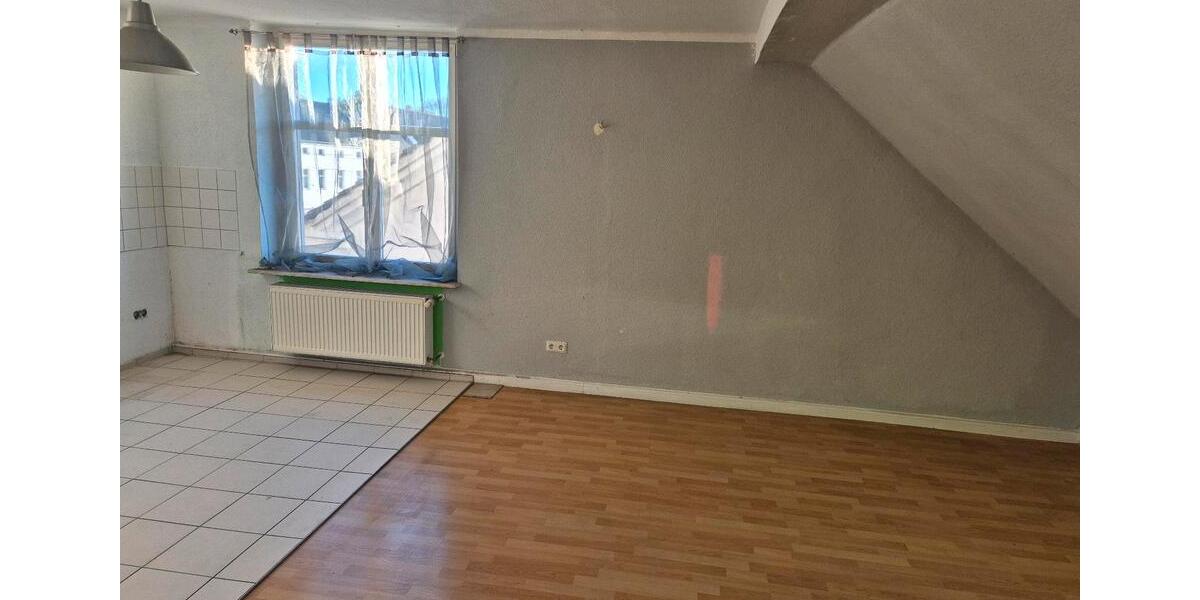 Dachgeschoßwohnung Dortmund Brackel - 3.5 Zimmer, 61 m&sup2;, 610&euro; | Angebot:26386964