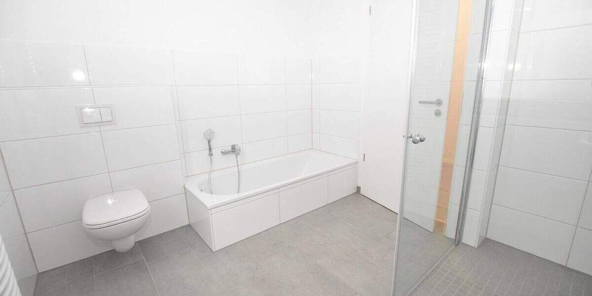 Etagenwohnung Menden Lendringsen - 2 Zimmer, 77 m&sup2;, 925&euro; | Angebot:25643892