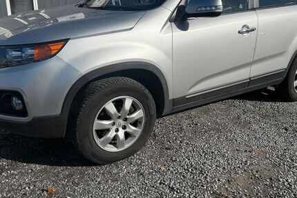 Kia Sorento 198.000 km 4.900 € Dortmund 44147