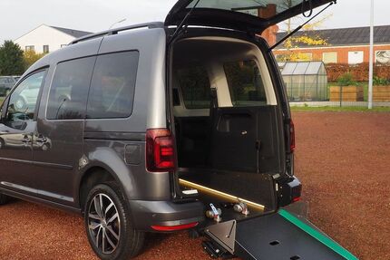 VW Caddy 62.605 km 37.990 € Südkirchen 59394