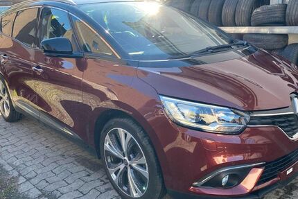 Renault Scenic 147.326 km 7.600 € Ahlen 59229