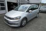Touran Comfortline 2.0 TDI NAVI ALU APS SITZHEIZUN
