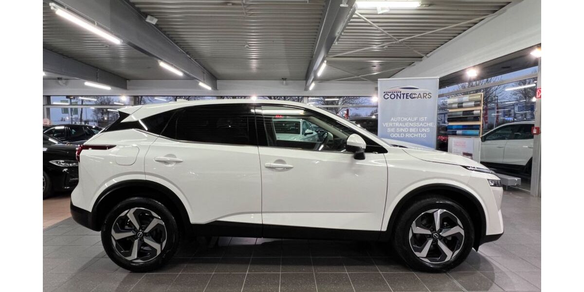 Nissan Qashqai 10.817 km 24.700 &euro; Werl 59457