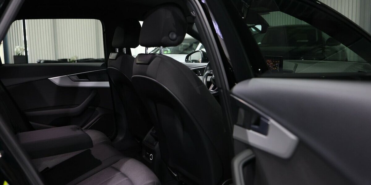 Audi A4 Avant 30 TDI BUSINESS NAVI,XENON,DRIVE-SELECT 188.000 km 13.994 &euro; Hamm 59077