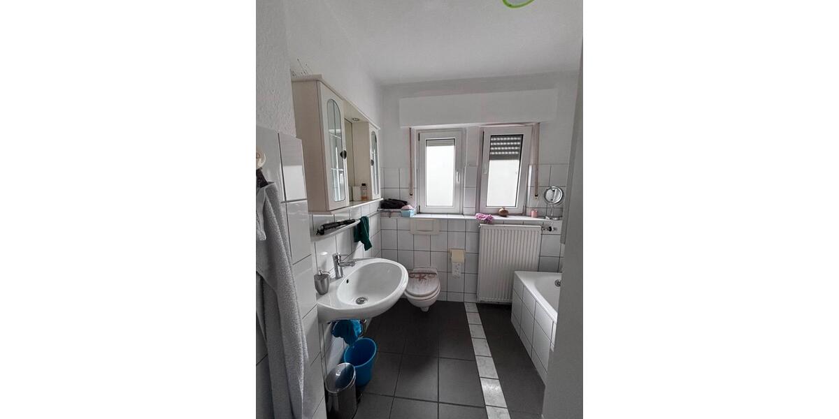 Haus zu vermieten in Ahlen | 3 Etagen 8 zimmer