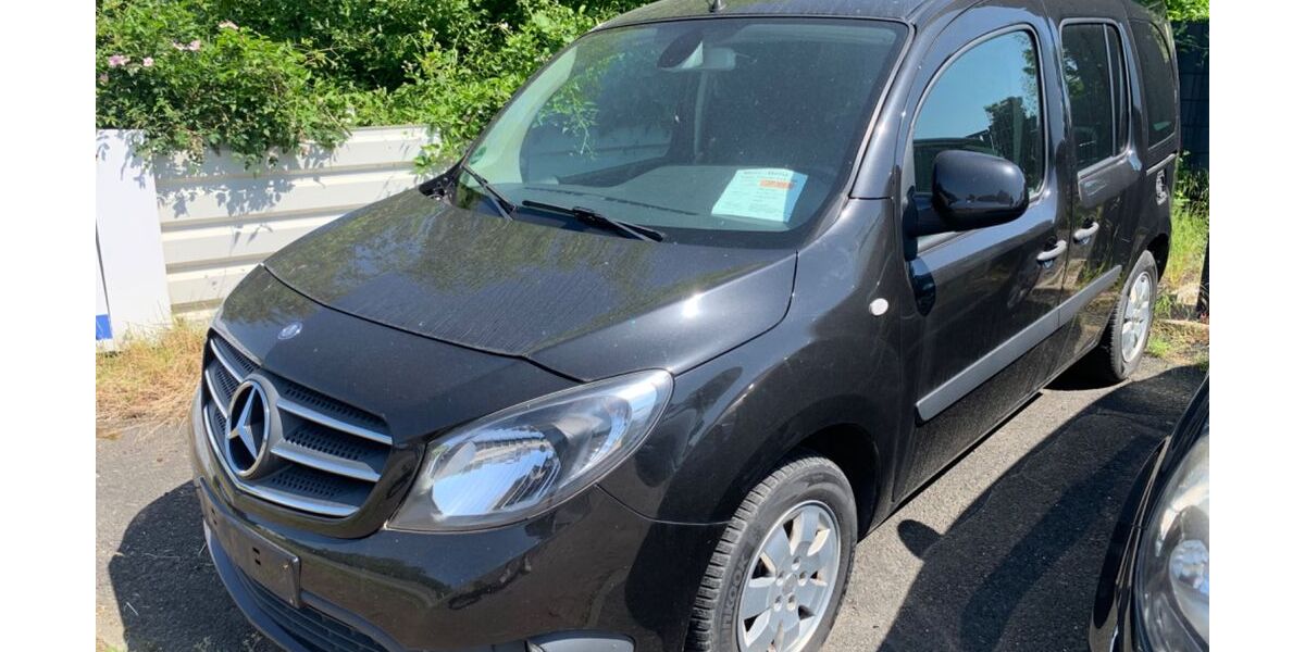 Mercedes-Benz Citan 175.000 km 6.500 &euro; Bergkamen 59192