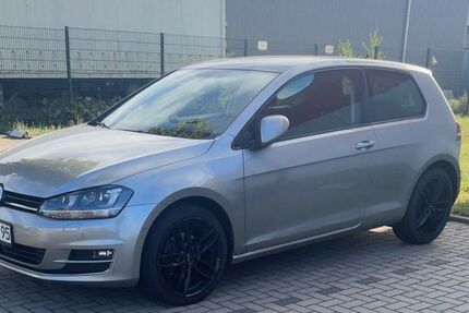 VW Golf 150.500 km 7.499 &euro; Lünen 44534