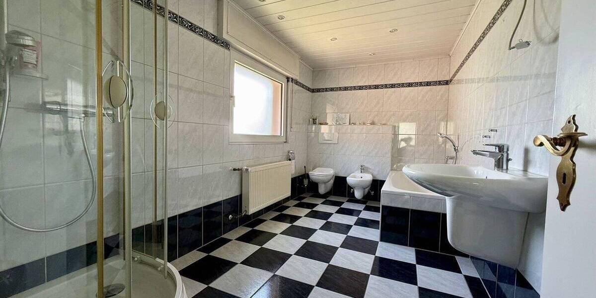 Einfamilienhaus Fröndenberg/Ruhr Fröndenberg - 6 Zimmer, 139 m&sup2;, 368.000&euro; | Angebot:26869284