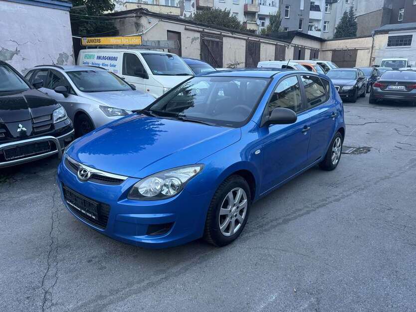 Hyundai i30 173.000 km 2.590 € Dortmund 44147