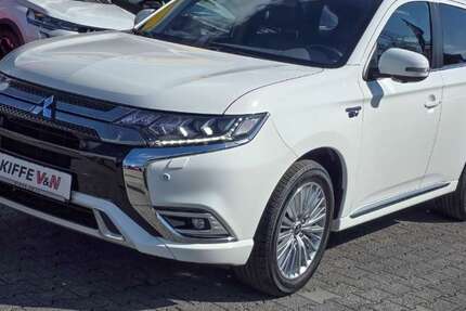 Mitsubishi Outlander 39.945 km 23.970 &euro; Hamm 59063