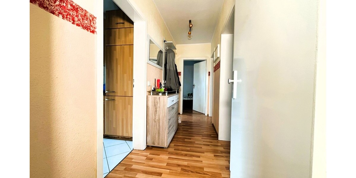 Familien aufgepasst! Geräumige 6-Zimmer-Etagenwohnung mit 2 Bädern & 2 Balkonen am Dortmund Hafen - Etagenwohnung Dortmund Innenstadt Nord | Angebot:15649683