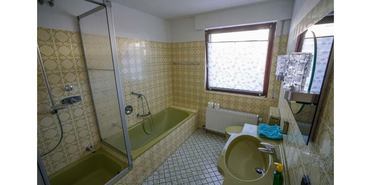 Barrierearmes Einfamilienhaus mit großem Garten & Garage 5 zimmer