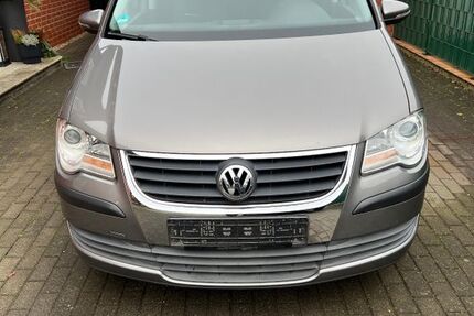 VW Touran 212.812 km 6.800 &euro; Oelde 59302