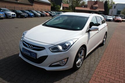 Hyundai i40 106.000 km 8.980 &euro; Hamm 59073