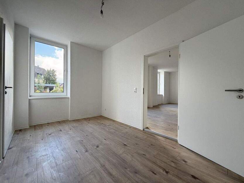 1,5-Zimmer Erdgeschoss Wohnung - Erstbezug nach Sanierung 1 zimmer