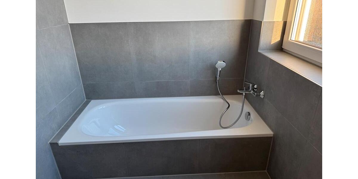 Exklusive Neubau-Doppelhaushälfte mit Garten in Ense 4 zimmer