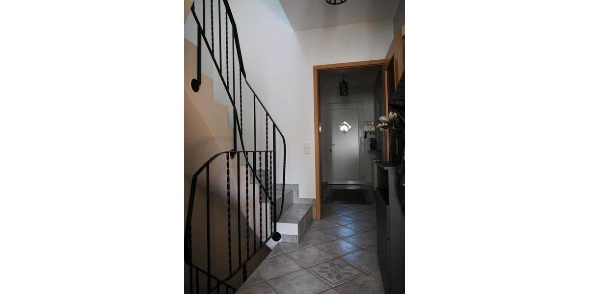 Doppelhaushälfte Fröndenberg (Ruhr) - 3 Zimmer, 108 m&sup2;, 330.000&euro; | Angebot:23553797