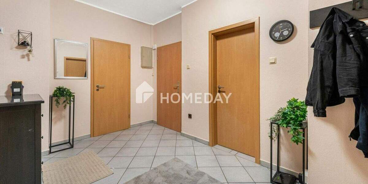 Charmantes MFH mit Gewerbeeinheit - nur im Paketverkauf SBVR5LFR, Gesamtpreis: 779.000 € 1 zimmer