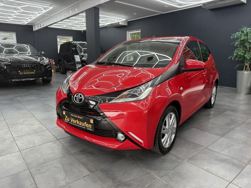 Toyota Aygo (X) 41.500 km 8.999 € Unna 59423