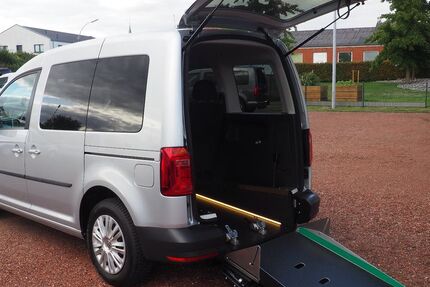 VW Caddy 13.930 km 33.990 &euro; Südkirchen 59394