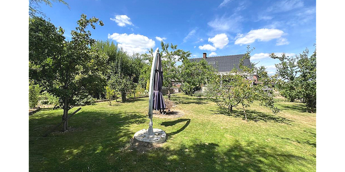 Saniertes, gemütliches Einfamilienhaus mit traumhaftem Garten in Lippetal-Schoneberg! 4 zimmer