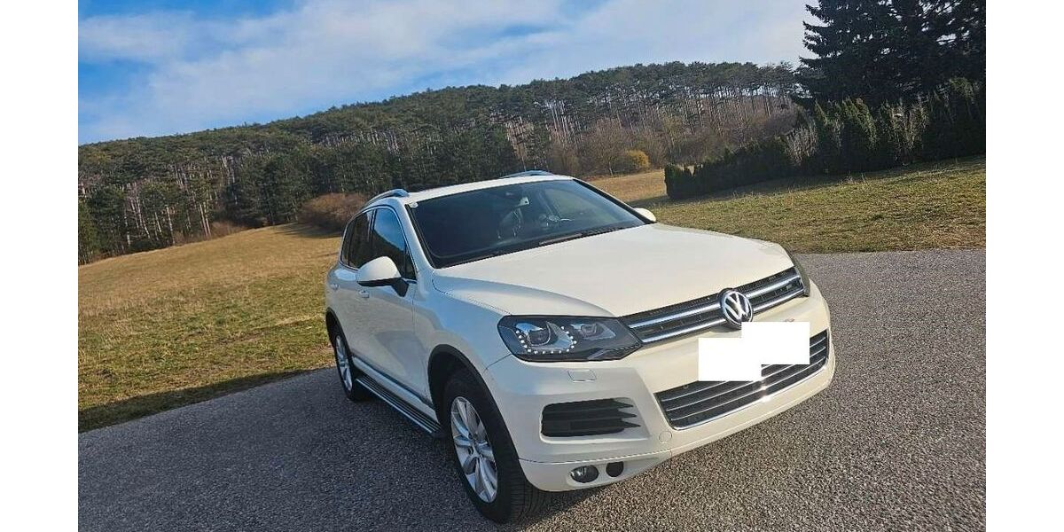 VW Touareg 186.000 km 12.663 &euro; Herringen 59077