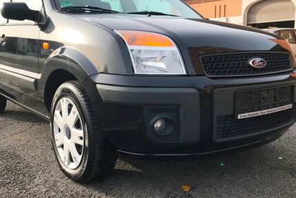 Ford Fusion 140.556 km 4.499 &euro; Unna 59425