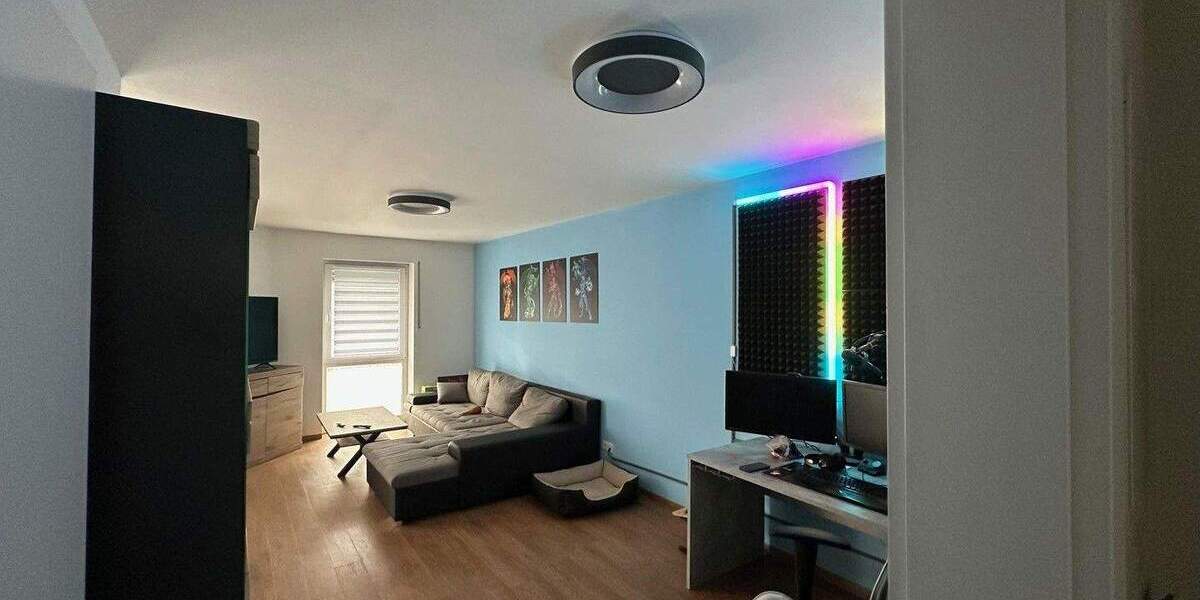 Komfort bei niedrigen Nebenkosten mit Fußbodenheizung, 3xLAN, 2xSat, Lüftung, EEK A, Balkon 2 zimmer