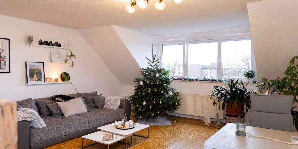 Ertragsstarkes Mehrfamilienhaus mit 16 Wohneinheiten + Fitnessstudio + 45 Stellplätze zimmer