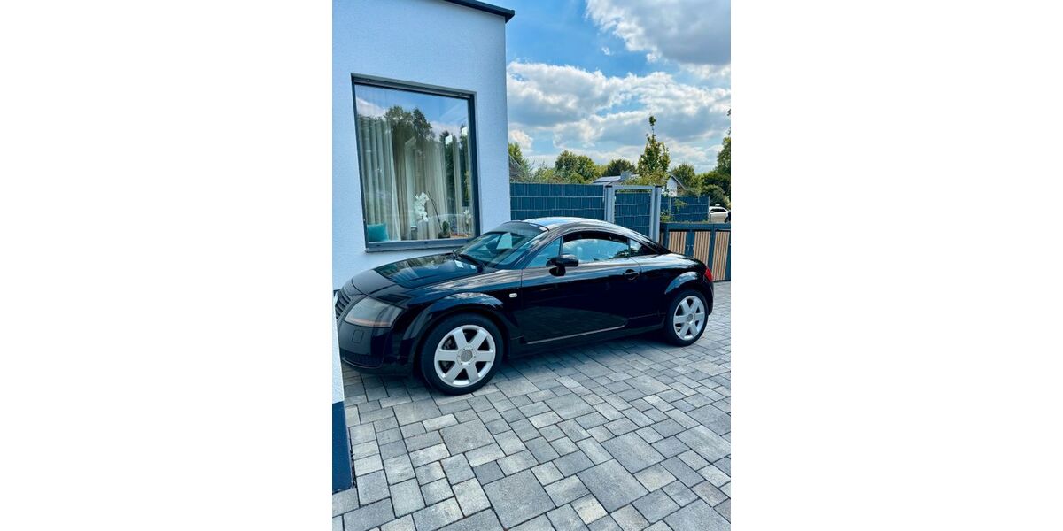 Audi TT 100.000 km 13.000 € Hamm 59069