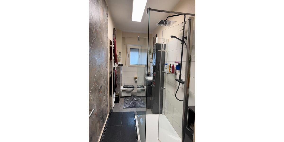 Doppelhaushälfte Menden (Sauerland) - 8 Zimmer, 205 m&sup2;, 220.000&euro; | Angebot:26886660