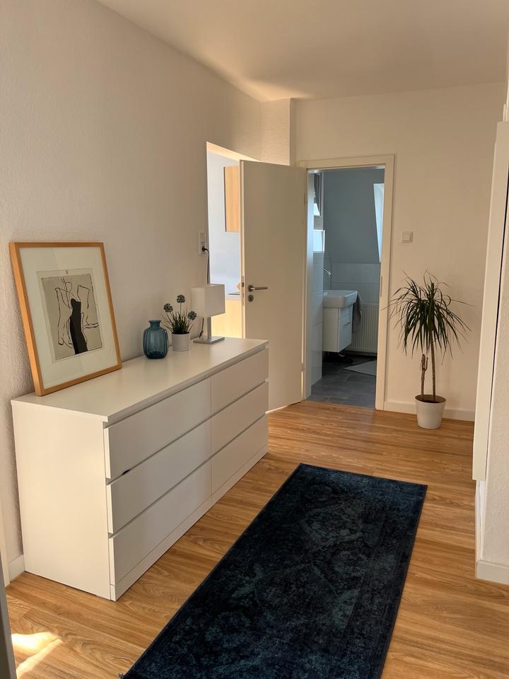 Helle, möblierte Wohnung in Dortmund KirchhördeLücklemberg zimmer