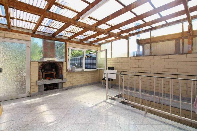 Gepflegtes Zuhause mit Garten, Terrasse und Stellplätzen - ideal für Paare oder Familien 4 zimmer