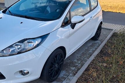 Ford Fiesta 244.000 km 3.200 &euro; Holzwickede 59439