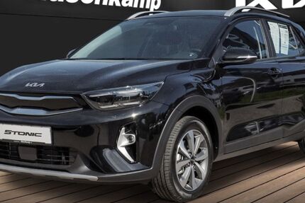 Kia Stonic 8.373 km 20.790 € Selm 59379