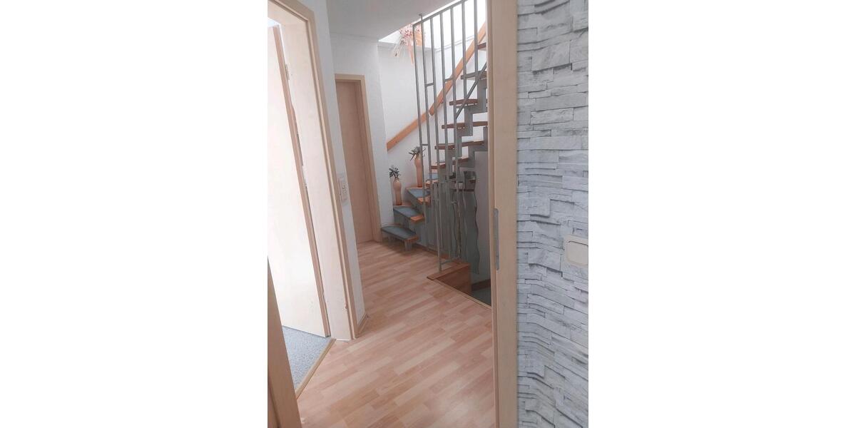 Doppelhaushälfte 4 zimmer