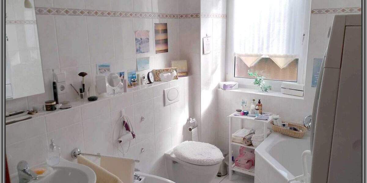 Etagenwohnung Bad Sassendorf - 3 Zimmer, 92 m&sup2;, 1.095&euro; | Angebot:25290957