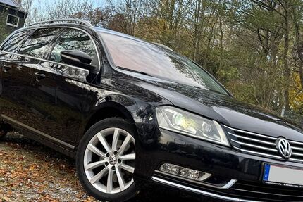 VW Passat 143.000 km 11.999 € Hamm 59077