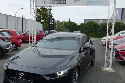 Mazda 3 43.500 km 20.985 € Hamm 59075